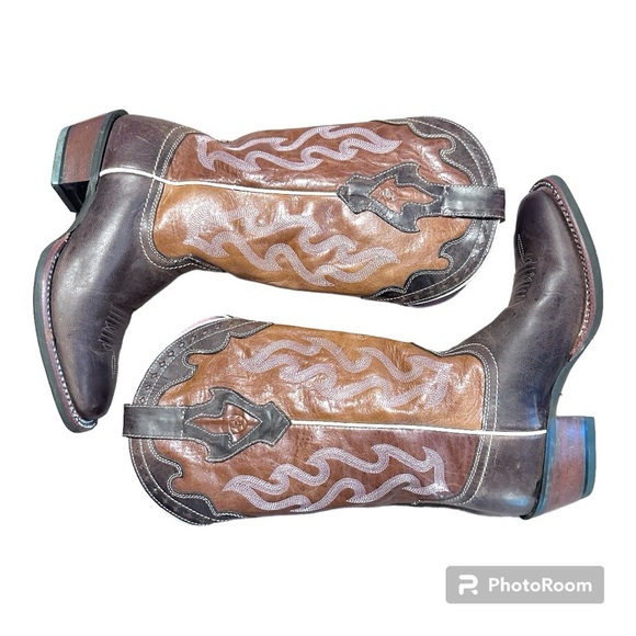 🌠Ariat Cowboy Boots | EUC | leather upper | brown w/pink inside | Women’s 6B - Picture 2 of 6